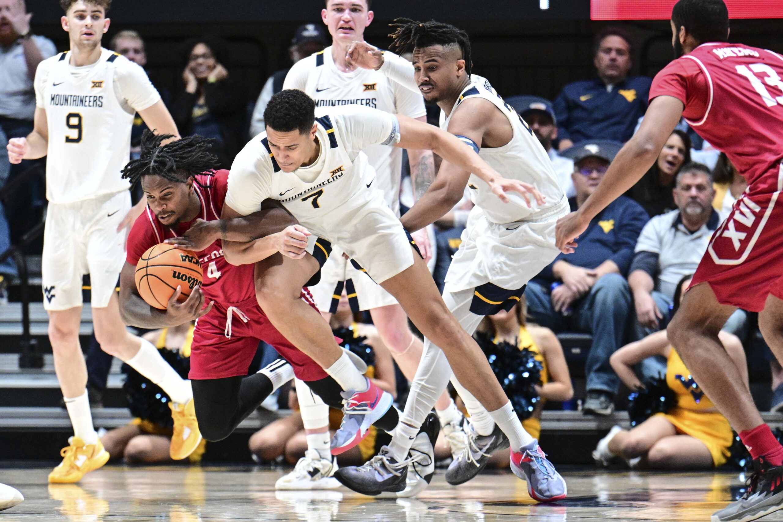 The 2-3 zone becoming a 'staple' in Josh Eilert's approach to defense at WVU
